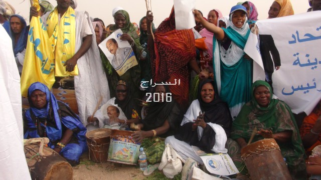رقص فى بعض الاستقبالات 