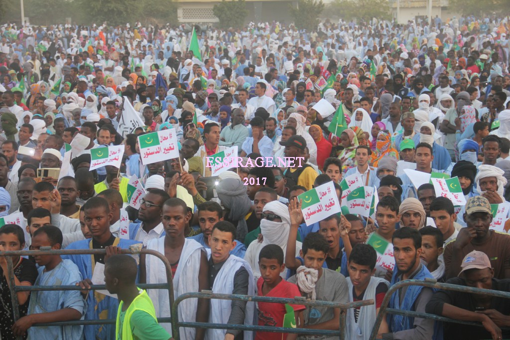 "أعلام كثيرة رفرفت فى سماء ابن عباس"