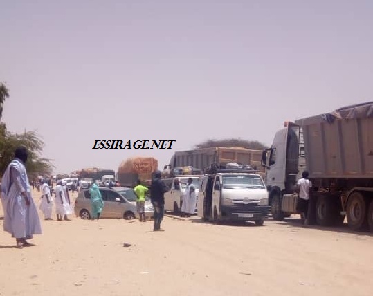 صور من السيارات العالقة صباح زوال اليوم