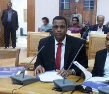 ممثل موريتانيا في المهرجان والملتقى المخرج المسرحي رئيس فرقة شروق المسرحية الأستاذ إبراهيم ولد سمير (أرشيف -السراج)