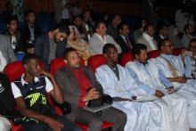 جانب من افتتاح مهرجان المسرح الحساني بمدينة الداخلة والذي يحضره وفد موريتاني كبير وهو من تنظيم جمعية أنفاس للمسرح الحساني (السراج)