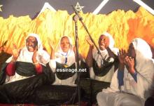 صورة لبعض المداحات على منصة مهرجان ليالي المدح في نسخته الثانية والمقام بالعاصمة نواكشوط (السراج)