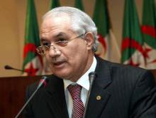 وزير الداخلية والجماعات المحلية الجزائري الطيب بلعيز (أرشيف - وكالات)