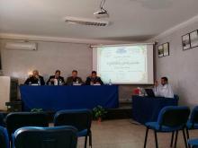 خلال النقاش