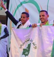 من اليمين الأمين العام السابق والجديد 