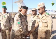 الفريق آبه بابتي الحاج أحمد خلال إشراف على إطلاق المناورات زوال اليوم - صورة من صفحة الجيش