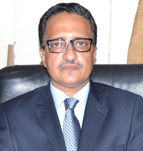 إسلك ولد أحمد إزيدبيه: وزير الخارجية الأسبق والسفير الموريتاني السابق لدى إيطاليا